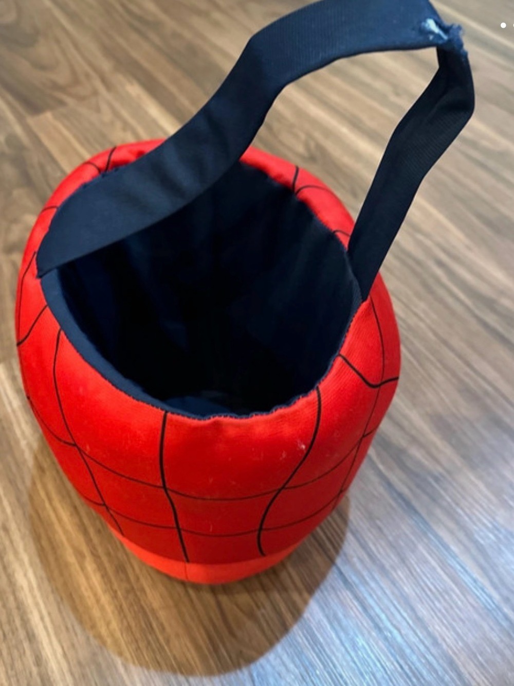 Marvel Red Spider-Man Trick Treat Bucket - Picture 3 of 7